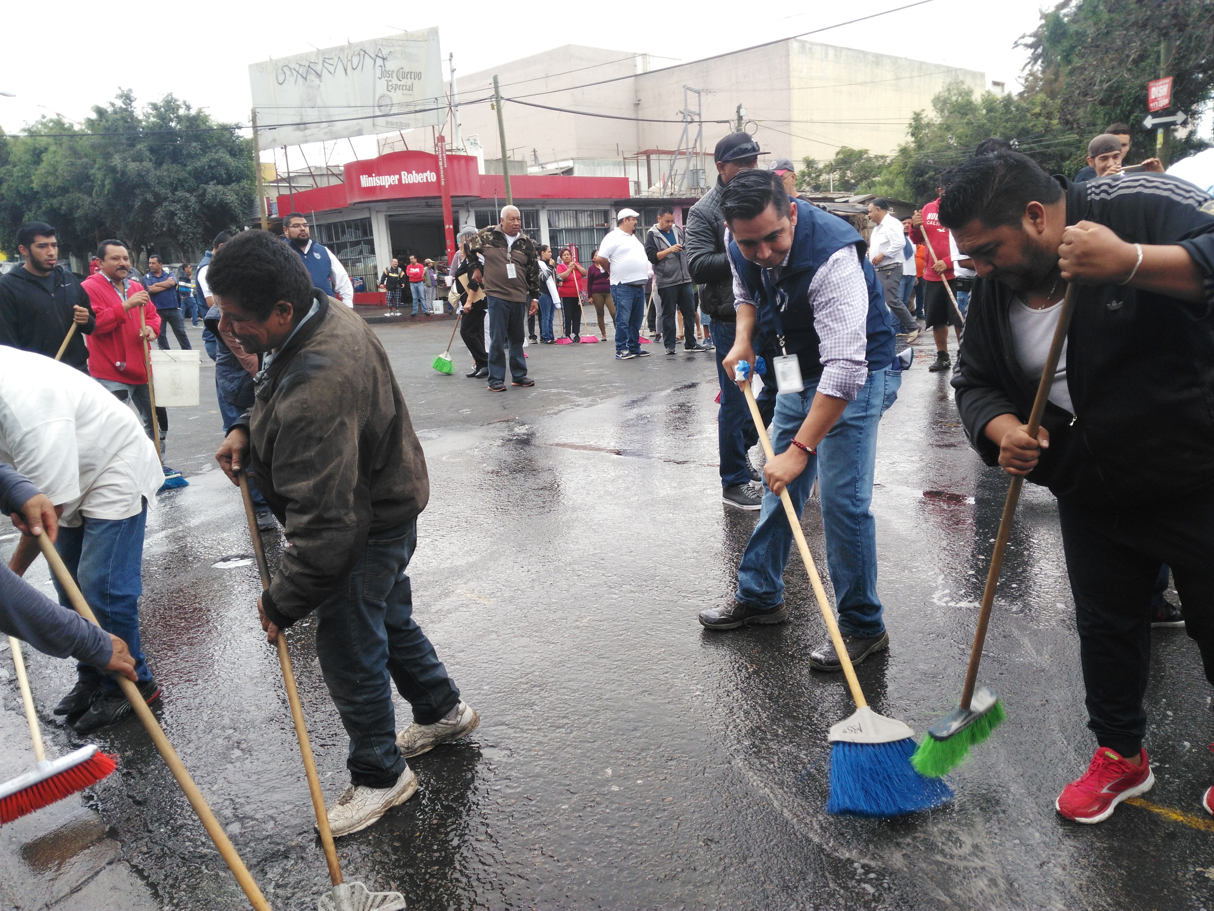 Se han realizado 35 jornadas de limpieza  en coordinación con comerciantes ambulantes