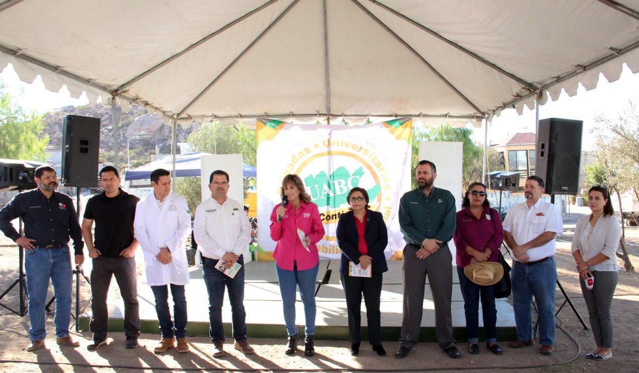 DIF Tijuana y UABC llevan servicios gratuitos a Villas del Campo
