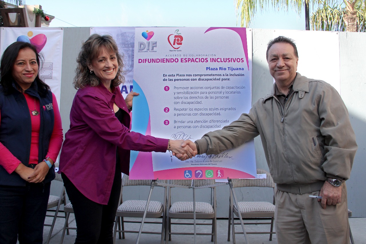 DIF Tijuana y Plaza Río  firman acuerdo por la inclusión