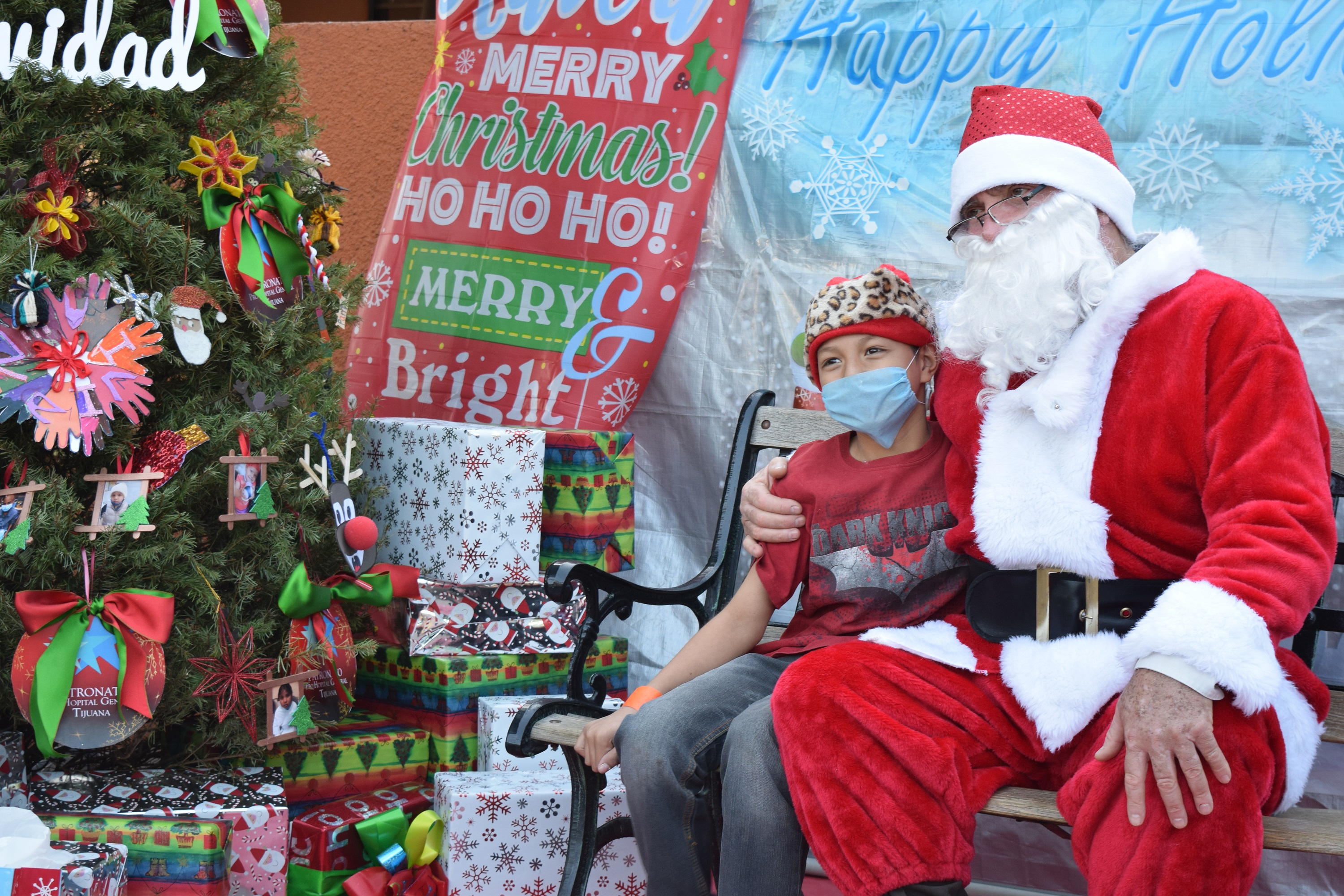 Realizan posada navideña en beneficio de menores en tratamiento oncologico del HGT