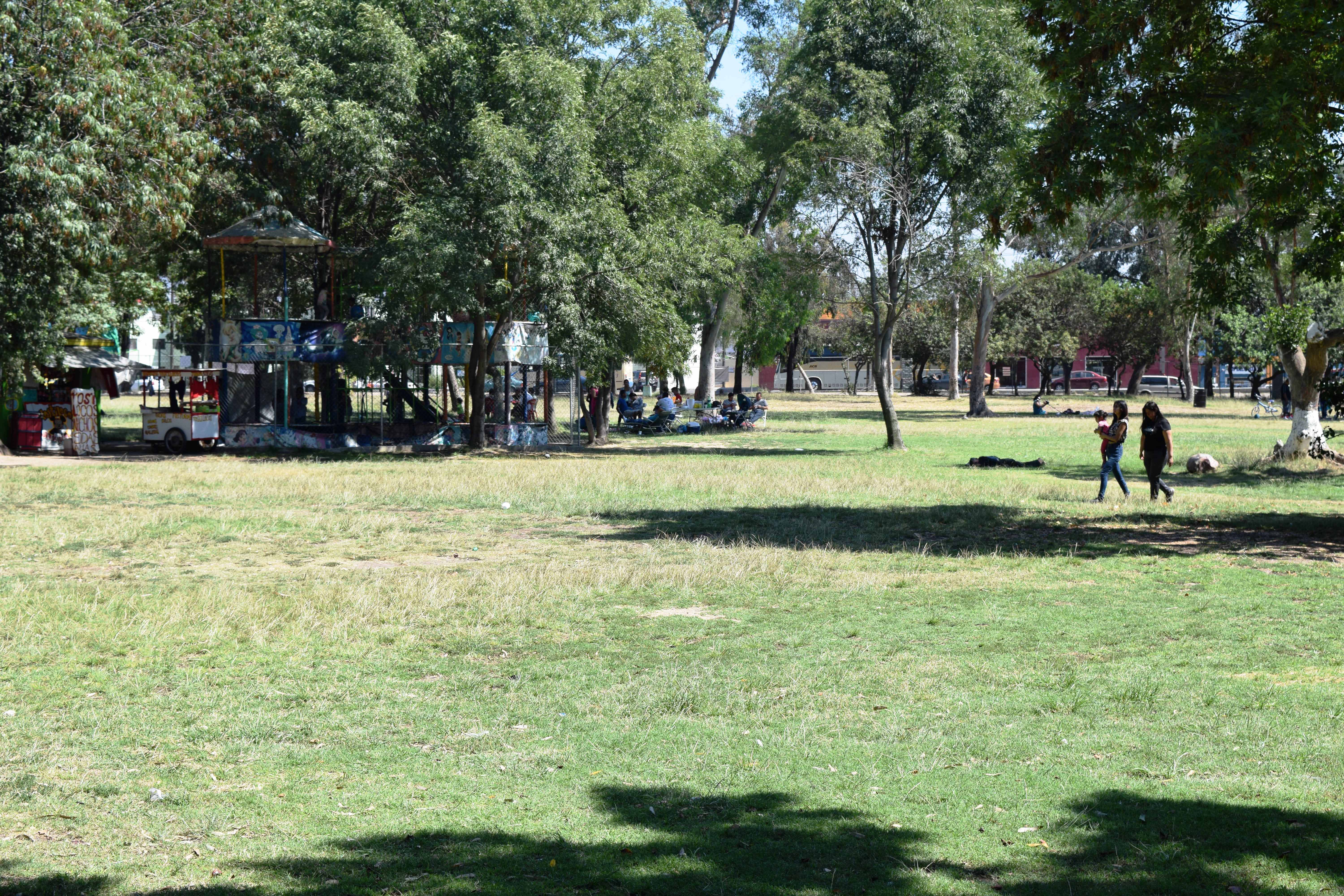 Organizan búsqueda de huevitos de Pascua en el Parque Morelos