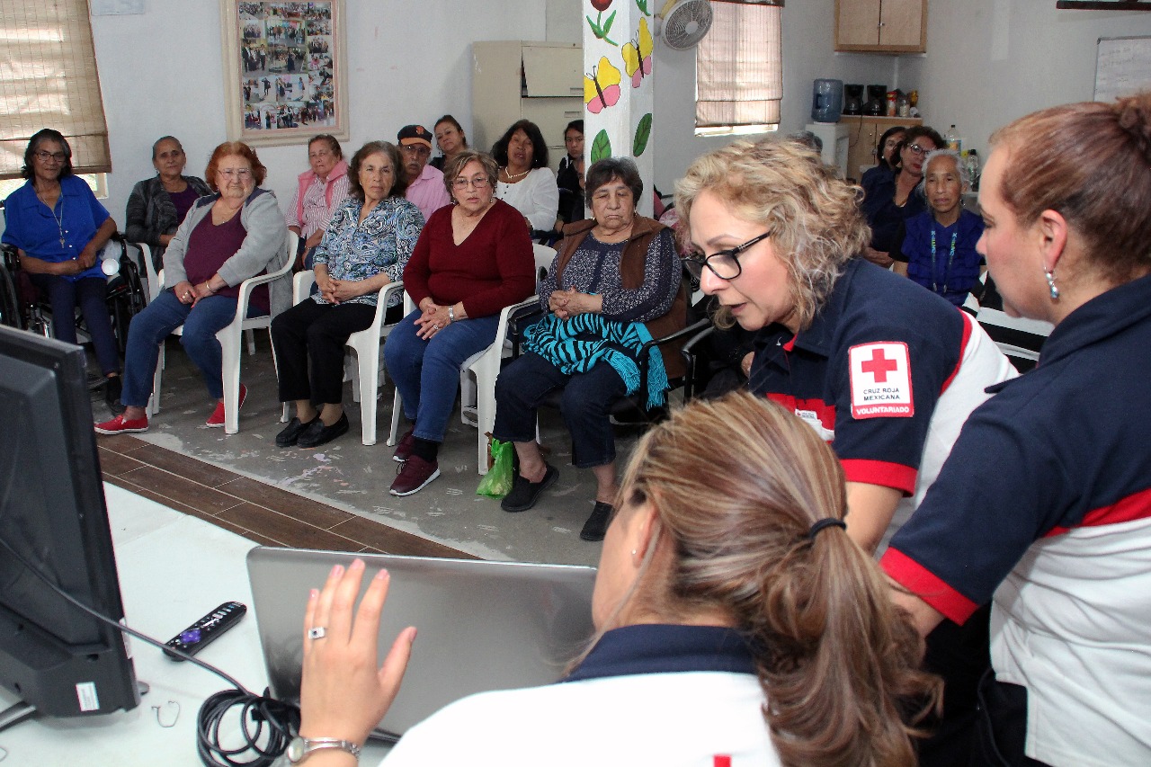 Imparte DIF Tijuana taller de prevención para reducir riesgos domésticos en el adulto mayor