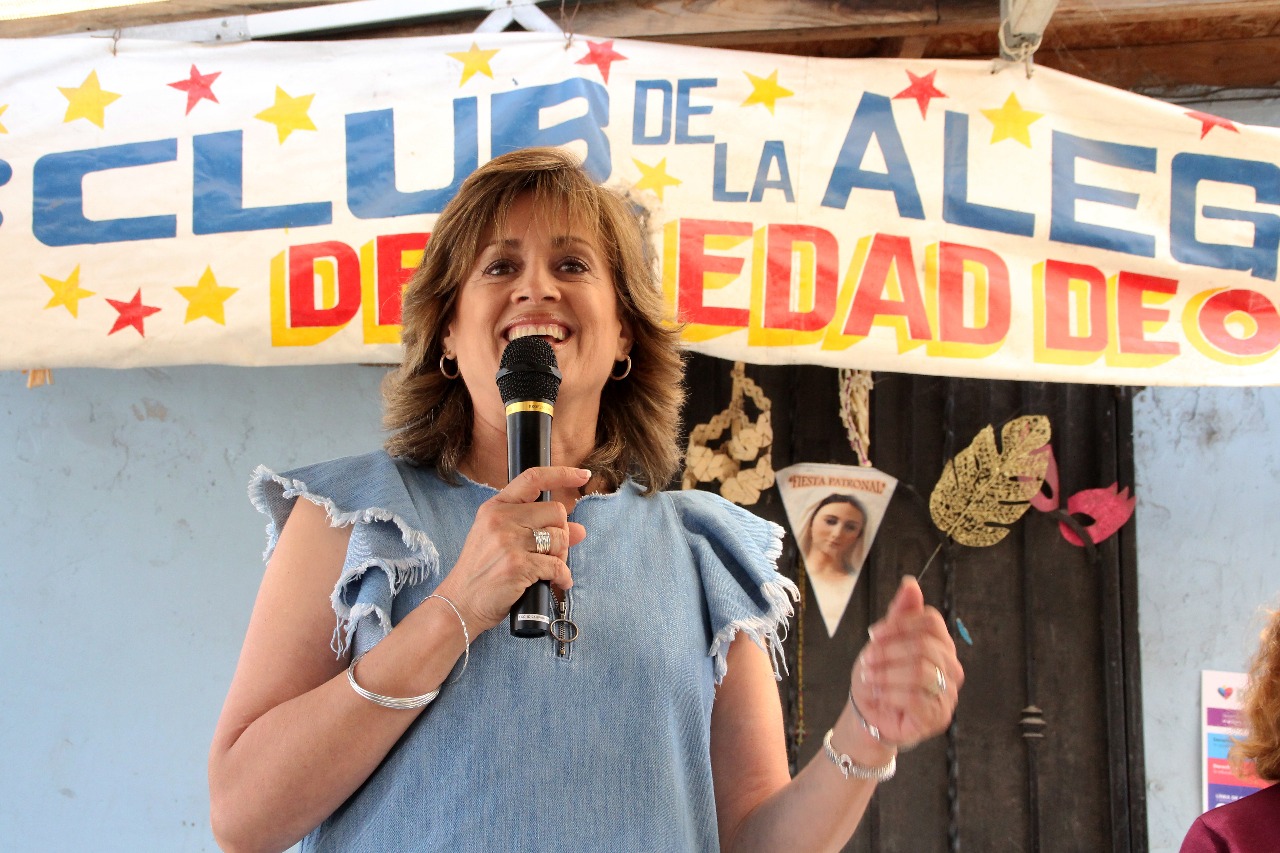 Celebra DIF Tijuana Día de las Madres con adultas mayores
