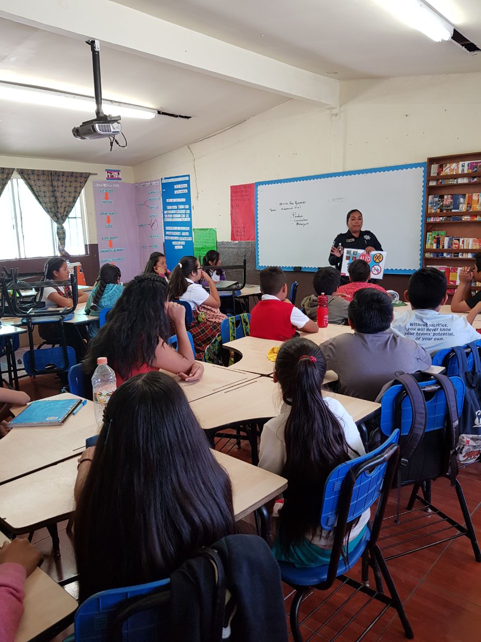 Participan 40 niños en taller de  “Educación Vial”