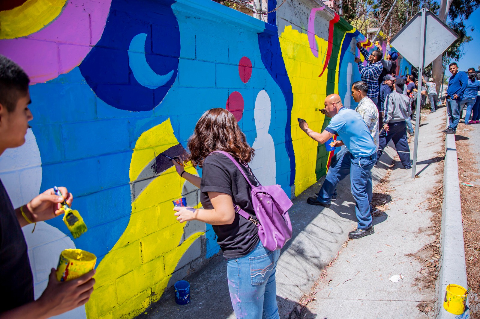 Realizan mural para resaltar el orgullo  mexicano y contra el uso de drogas