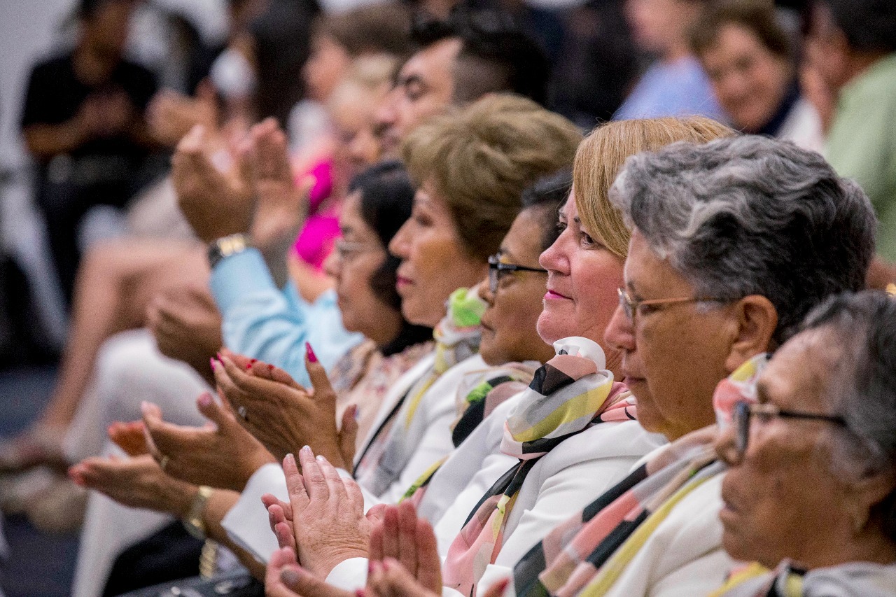 Alcalde inaugura Congreso Nacional Mujeres Profesionistas y de Negocios