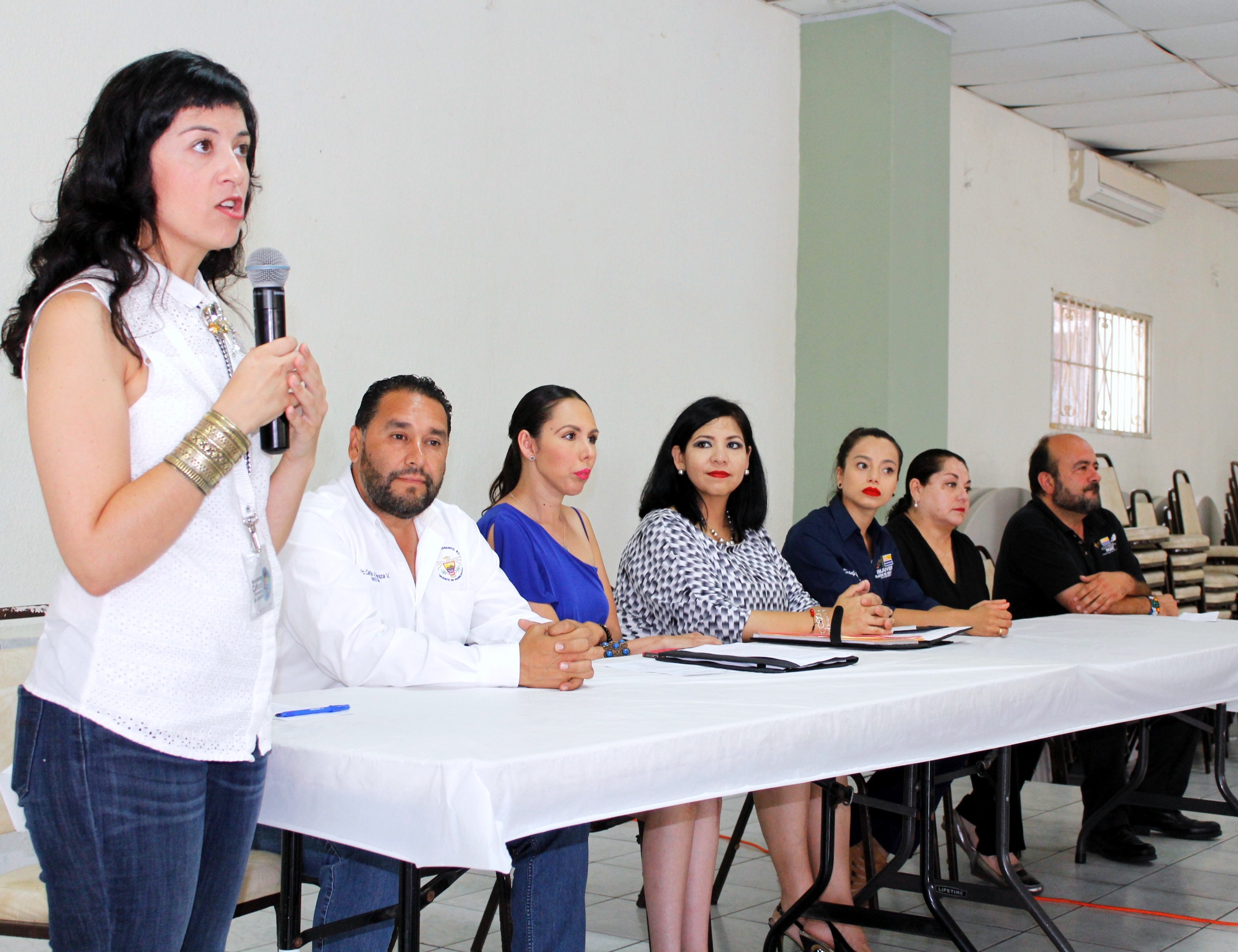 Municipio y asociación “Movimiento cultural femenino de Rosarito“