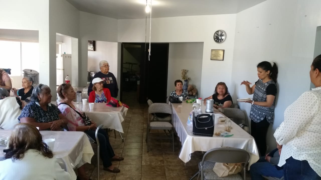 Imparte DIF Tijuana talleres de germinados a adultos mayores