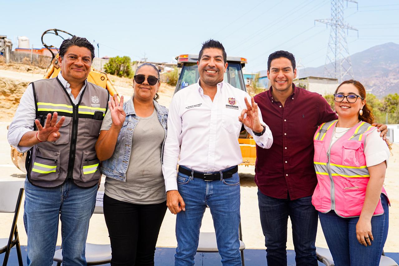 Encabeza Armando Ayala arranque de construcción de parque en Villas del Sol