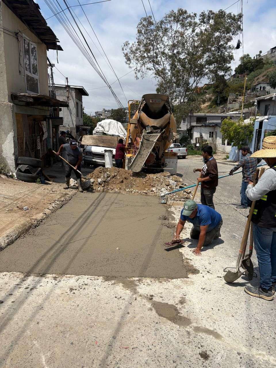 REFUERZA CESPT LABORES DE BACHEO EN TIJUANA Y ROSARITO