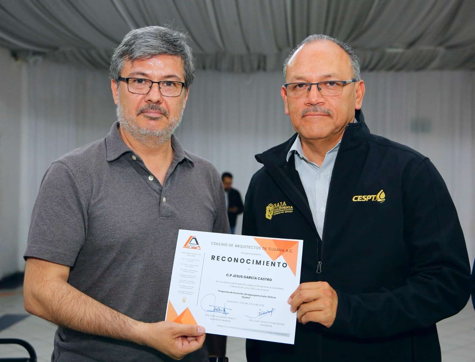 PRESENTA CESPT PROYECTOS EN COLEGIO DE ARQUITECTOS