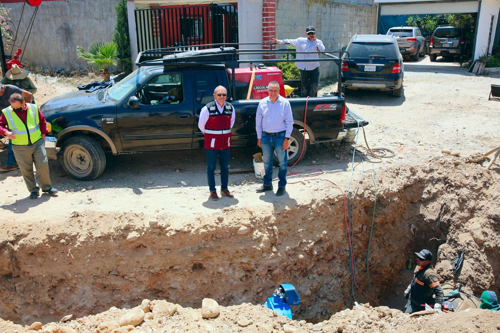 AVANZA OBRA DEL TANQUE RUBÍ SARH
