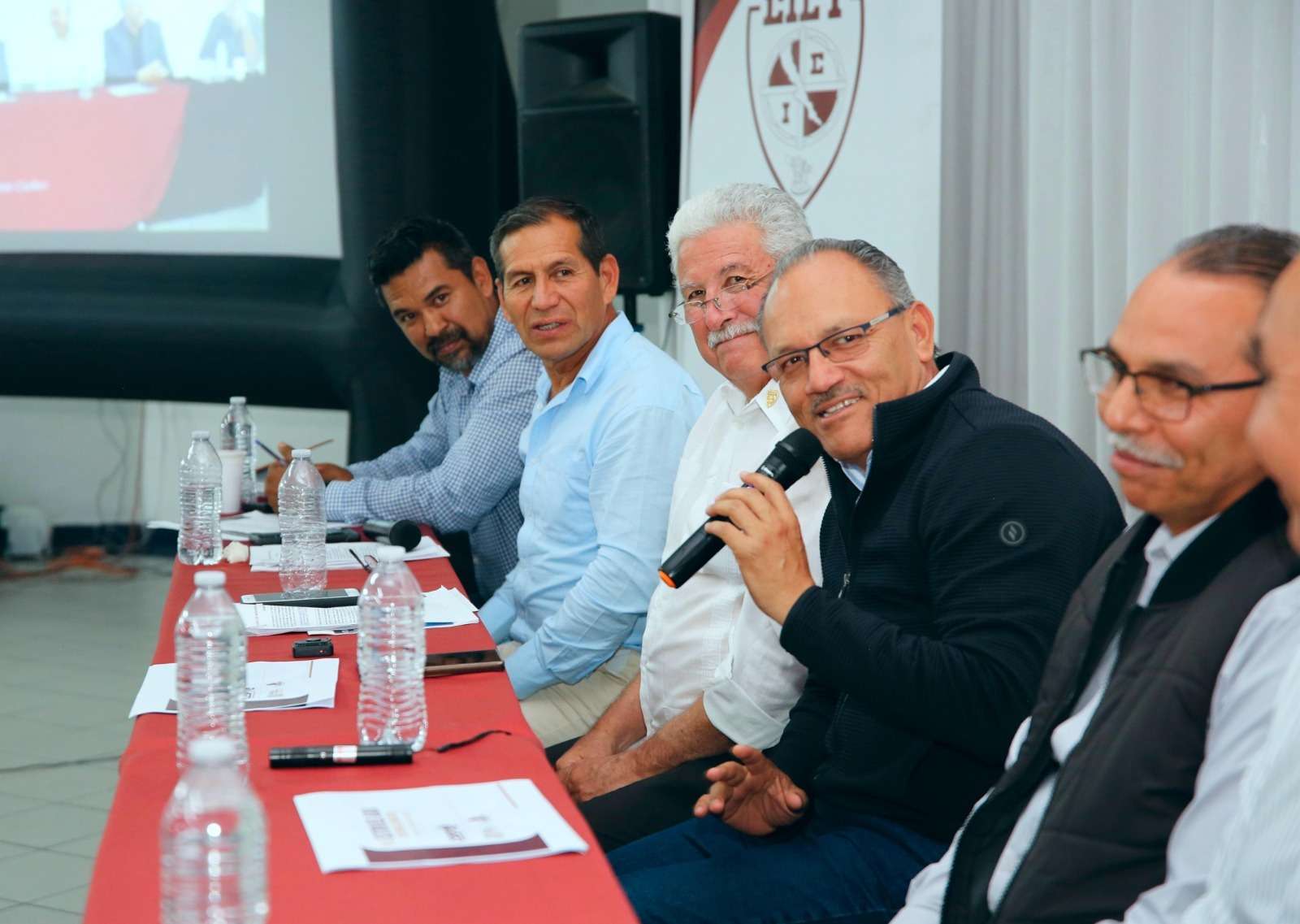 CESPT PRESENTA PROYECTOS HÍDRICOS AL COLEGIO DE INGENIEROS CIVILES