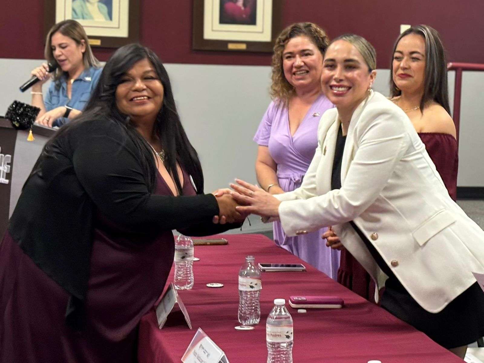 Concluye con éxito DIF Tijuana el programa “Escuela para padres”