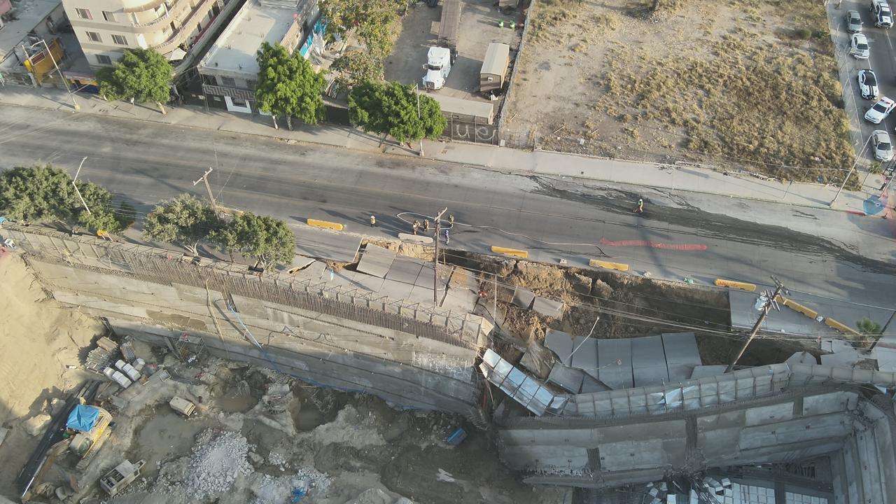 Atiende Gobierno Municipal el colapso de una estructura en la Zona Centro