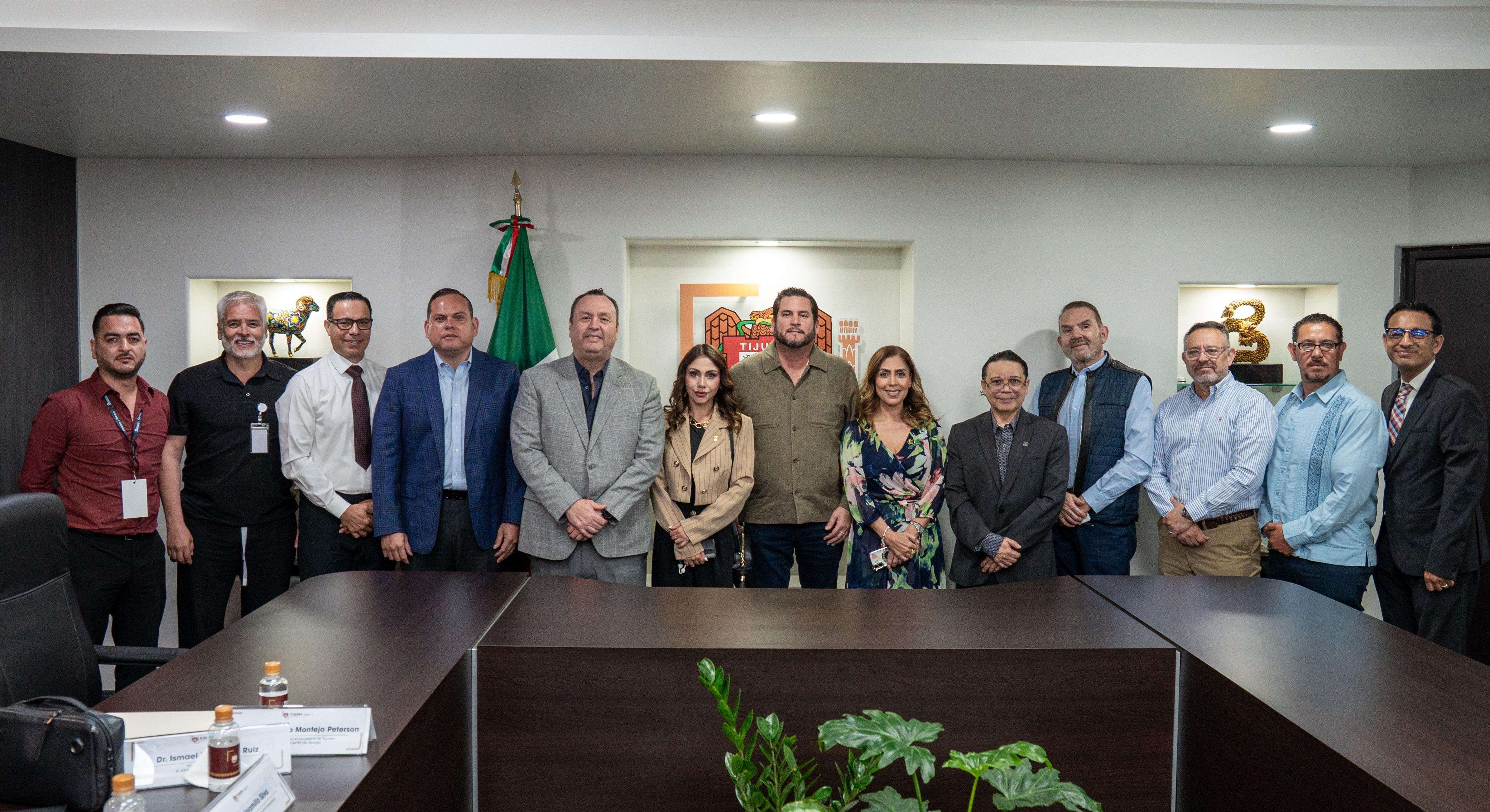 Sostiene Ismael Burgueño reunión de coordinación con el sector médico