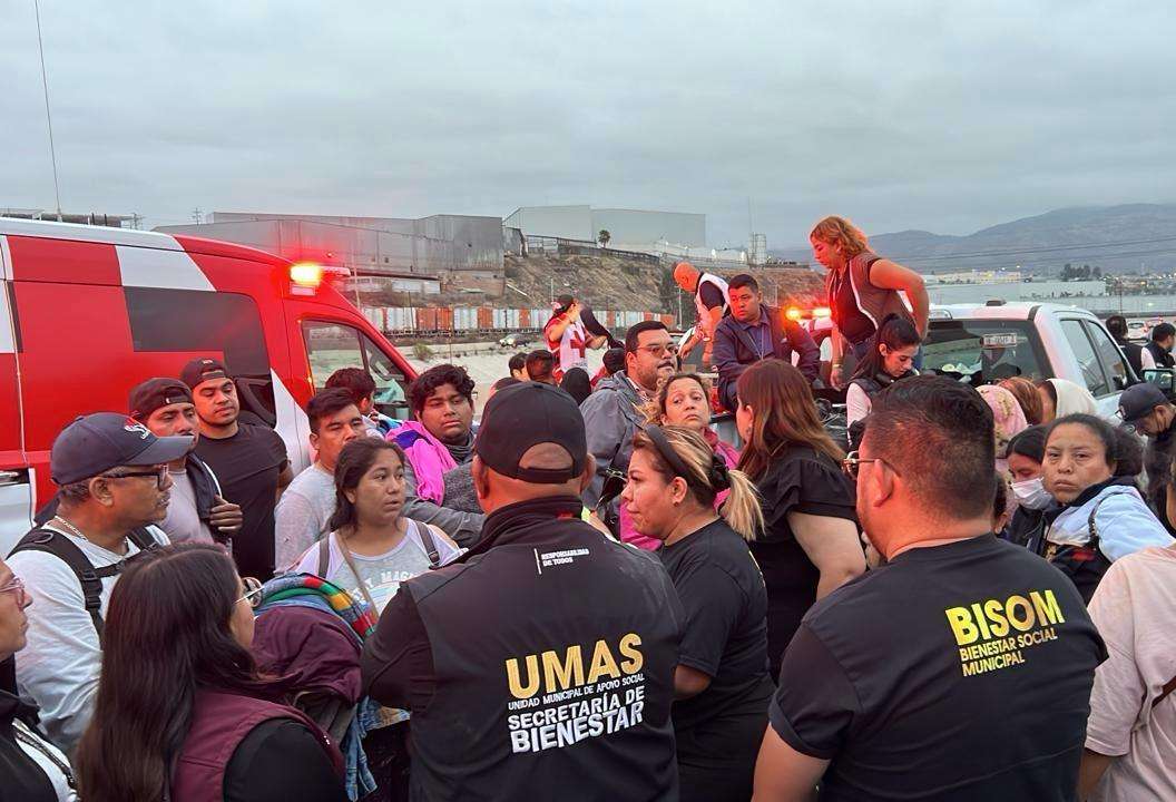 Atiende Gobierno de Tijuana incendio en el Cañón del Padre